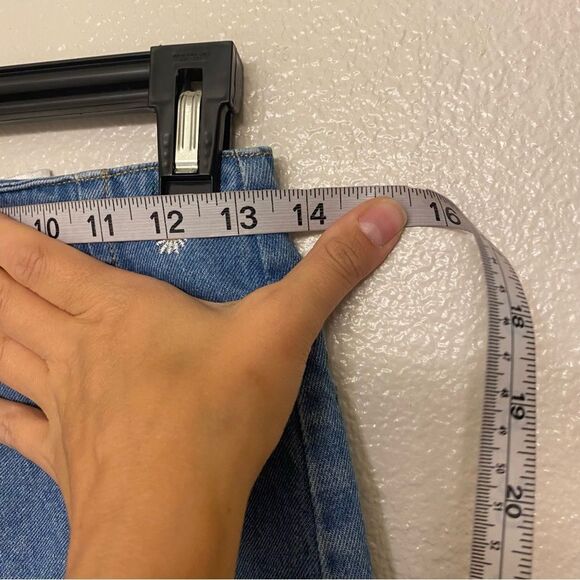 H&M DENIM SKIRT daisy floral EMBROIDERY Chambray denim jean Y2K mini skirt 2 - Picture 8 of 9